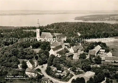 AK / Ansichtskarte Andechs Kloster am Ammersee Fliegeraufnahme Andechs