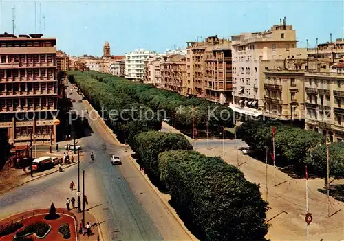 AK / Ansichtskarte Tunis Avenue Habib Bourguiba Tunis