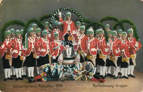 AK / Ansichtskarte Muenchen Schaefflertanz Reifschwung Gruppe Muenchen