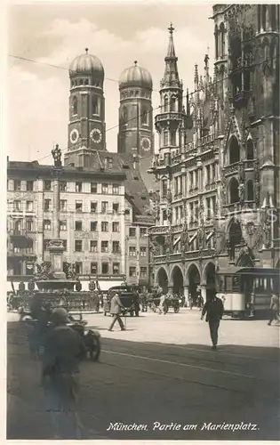 AK / Ansichtskarte Muenchen Marienplatz Muenchen