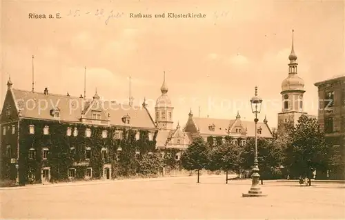 AK / Ansichtskarte Riesa_Sachsen Rathaus Klosterkirche Riesa Sachsen