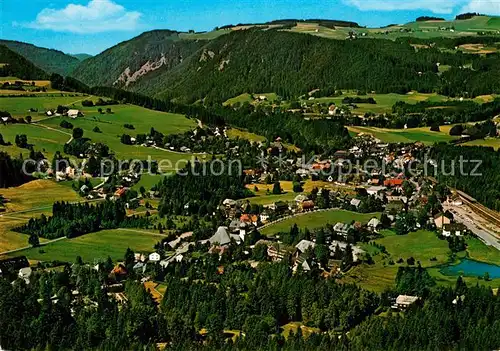 AK / Ansichtskarte Hinterzarten Fliegeraufnahme Hinterzarten
