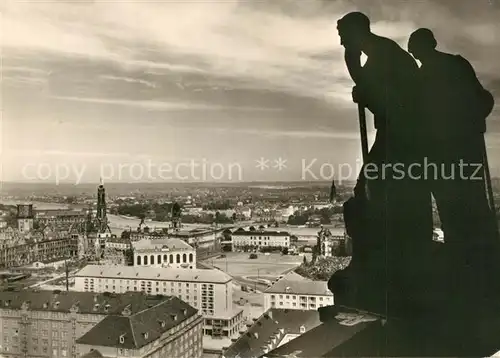 AK / Ansichtskarte Dresden Blick vom Rathausturm Dresden
