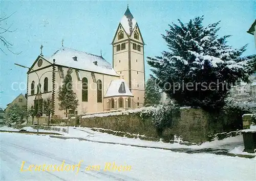 AK / Ansichtskarte Leutesdorf_Rhein Pfarrkirche St Laurentius im Winter Leutesdorf Rhein