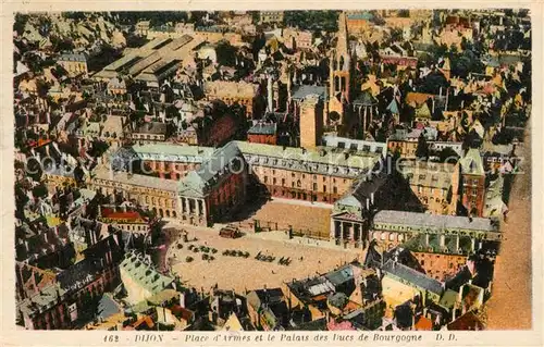 AK / Ansichtskarte Dijon_Cote_d_Or Fliegeraufnahme Place d`Armes et Palais des Ducs de Bourgogne  Dijon_Cote_d_Or
