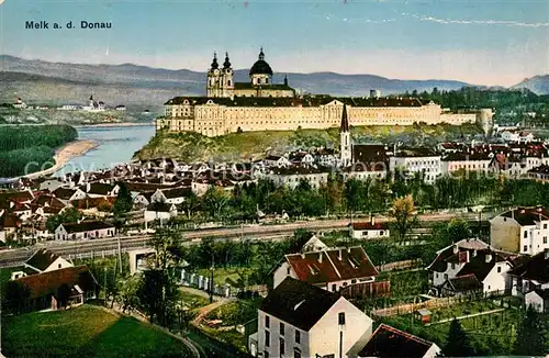 AK / Ansichtskarte Melk_Donau Schloss Stadtpanorama Melk_Donau