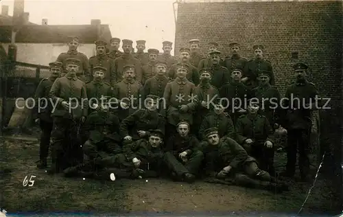 AK / Ansichtskarte Drebach Gruppenfoto Soldaten Militaer Drebach