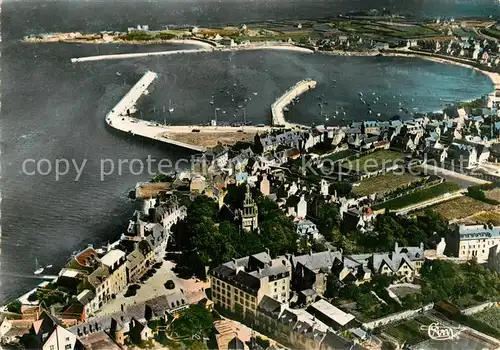 AK / Ansichtskarte Roscoff Fliegeraufnahme Roscoff