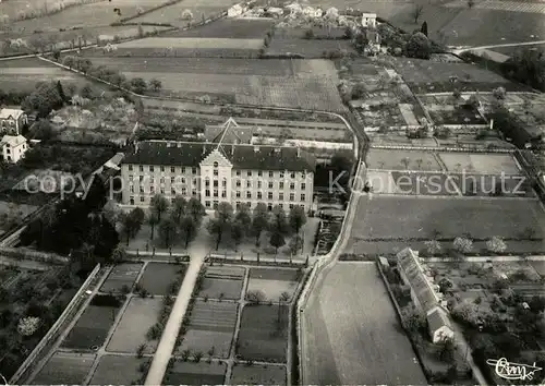 AK / Ansichtskarte Varennes sur Allier Fliegeraufnahme Maison des Freres Maristes Varennes sur Allier
