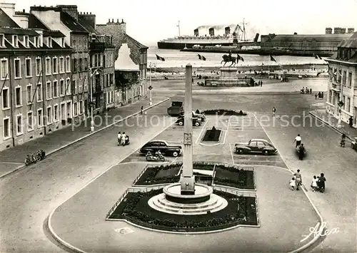 AK / Ansichtskarte Cherbourg_Octeville_Basse_Normandie Place de la Republique Cherbourg_Octeville
