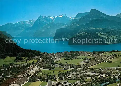 AK / Ansichtskarte Brunnen_Vierwaldstaettersee_SZ Fliegeraufnahme Brunnen_Vierwaldstaettersee