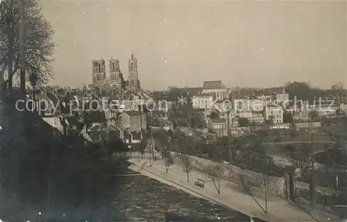 AK / Ansichtskarte Laon_Aisne Teilansicht mit Kathedrale Laon_Aisne