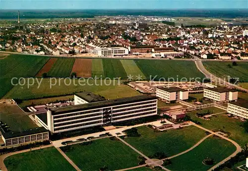 AK / Ansichtskarte Gross Gerau Fliegeraufnahme Kreiskrankenhaus Gross Gerau