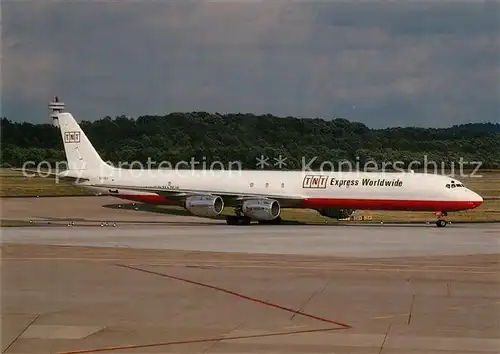 AK / Ansichtskarte Flugzeuge_Zivil TNT Express Worldwide Douglas DC 8 73F N816EV c n 45990 Flugzeuge Zivil