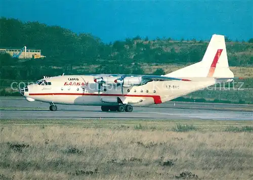AK / Ansichtskarte Flugzeuge_Zivil Balkan Bulgarian Airlines Antonov 12 LZ BAC  Flugzeuge Zivil