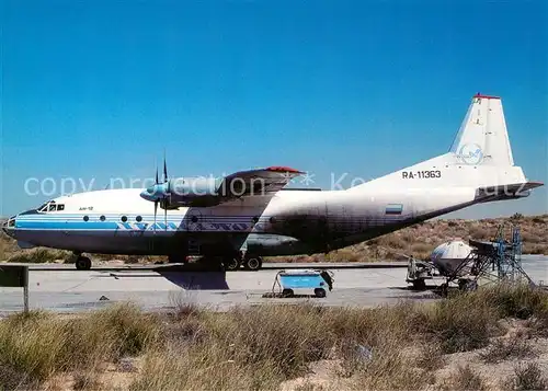 AK / Ansichtskarte Flugzeuge_Zivil Trans Aero Samara AN 12B RA 11363 Flugzeuge Zivil