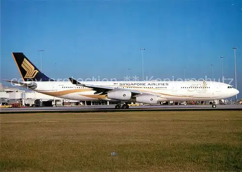 AK / Ansichtskarte Flugzeuge_Zivil Singapore Airlines Airbus A 340 9V SJE  Flugzeuge Zivil