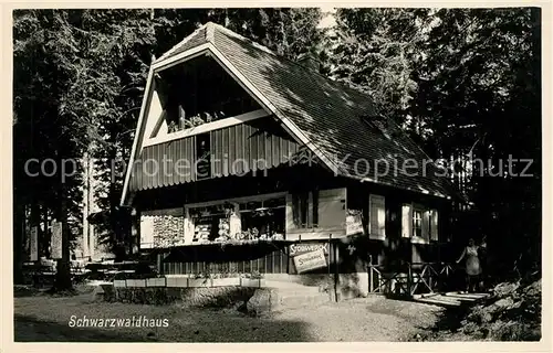 AK / Ansichtskarte Schwarzwald Schwarzwaldhaus Stollwerck Schokolade Werbung Schwarzwald