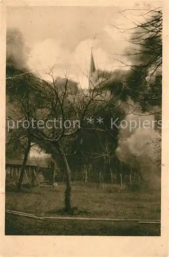 AK / Ansichtskarte Guillemont Kirche im Augenblick der Sprengung 1. Weltkrieg Guillemont