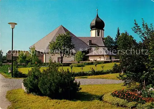AK / Ansichtskarte Hinterzarten Katholische Kirche Hinterzarten