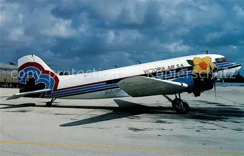 AK / Ansichtskarte Flugzeuge_Zivil Victoria Air S.A. Douglas DC 3 210D c n 2257 N102AP Flugzeuge Zivil