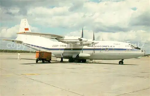 AK / Ansichtskarte Flugzeuge_Zivil Aerocomplex Antonov AN 12 CCCP 11108 Flugzeuge Zivil