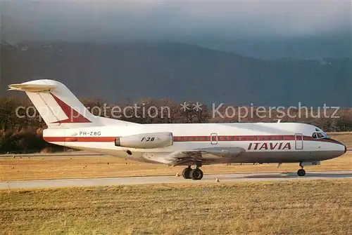 AK / Ansichtskarte Flugzeuge_Zivil Itavia Fokker F28 1000 PH ZBG c n 11027 Flugzeuge Zivil