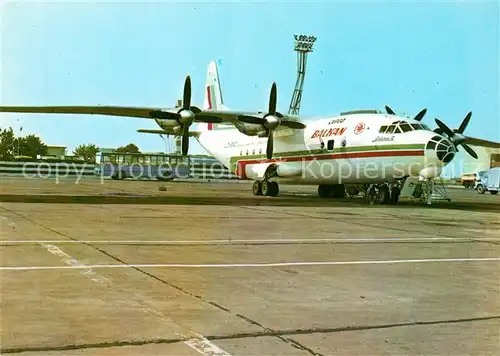 AK / Ansichtskarte Flugzeuge_Zivil Balkan Airport Burgas An 12 LZ BAC Flugzeuge Zivil