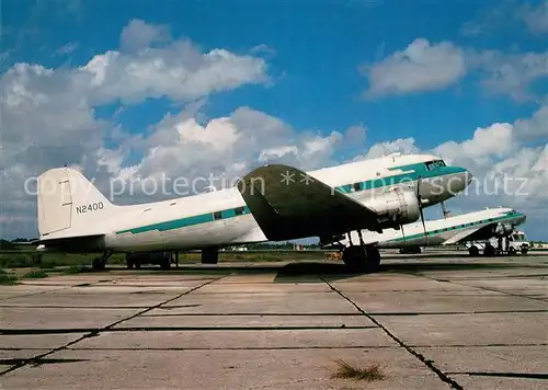 AK / Ansichtskarte Flugzeuge_Zivil N 2400 c n 26877 N 300 Palm Beach International Airport  Flugzeuge Zivil