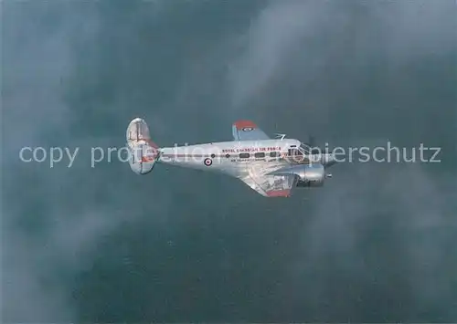 AK / Ansichtskarte Flugzeuge_Militaria Royal Canadian Air Force Beech D18 S 3NM c n CA 254 N5369X Flugzeuge Militaria