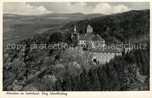 AK / Ansichtskarte Attendorf Landschaftspanorama mit Burg Schnellenberg Attendorf