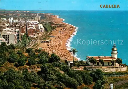 AK / Ansichtskarte Calella El Foro y al fondo la ciudad Leuchtturm Strand Calella