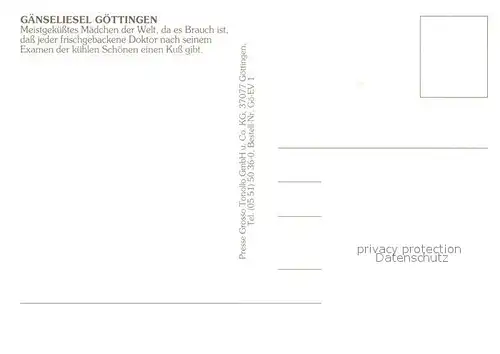 AK / Ansichtskarte Goettingen_Niedersachsen Gaenseliesel Brunnen Kuss eines frischgebackenen Doktors nach seinem Examen Goettingen Niedersachsen