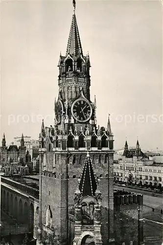 AK / Ansichtskarte Moscow_Moskva Spasskaya Tower Moscow Moskva