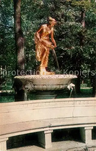 AK / Ansichtskarte Petrodvorets_St_Petersburg Danaida Foutain Petrodvorets_St