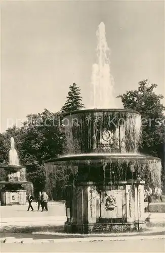 AK / Ansichtskarte Petrodvorets_St_Petersburg Roemische Brunnen Petrodvorets_St
