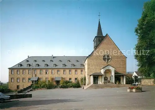 AK / Ansichtskarte Eibingen Pfarrkirche mit Grab der Heiligen Hildegard Eibingen