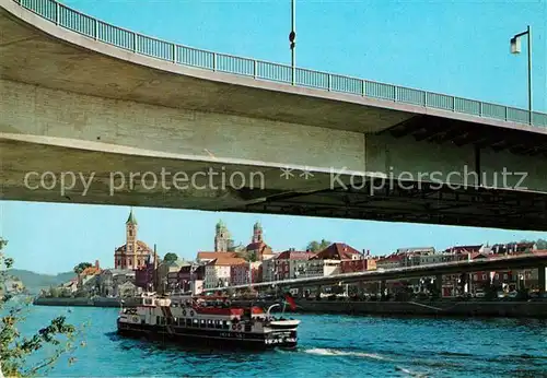 AK / Ansichtskarte Passau Schanzelbruecke ueber die Donau Dampfer Dreifluessestadt mit Donau Inn und Ilz Passau