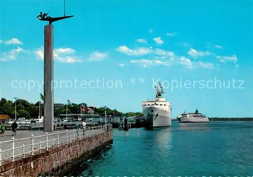 AK / Ansichtskarte Schiffe_Ships_Navires Kiel Oslo Kai Schiffe_Ships_Navires