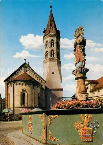 Schwaebisch_Gmuend St Johanneskirche und Marienbrunnen am Marktplatz Schwaebisch Gmuend