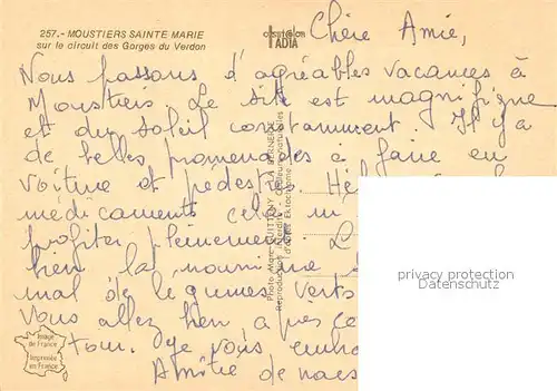 Moustiers Sainte Marie sur le circuit des Gorges du Verdon Moustiers Sainte Marie