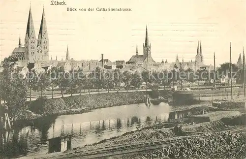 Luebeck Blick von der Catharinenstrasse Partie an der Trave Luebeck