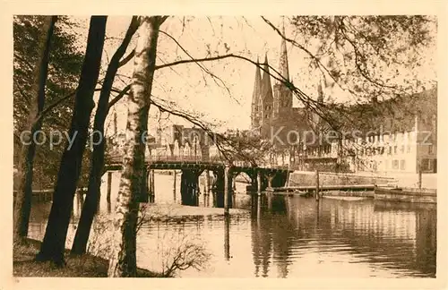 Luebeck Dankwartsbruecke Trave Blick zur Kirche Luebeck