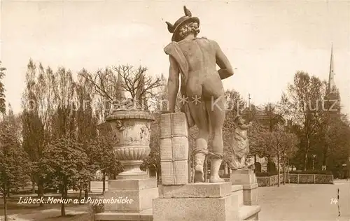 Luebeck Merkur an der Puppenbruecke Statue Luebeck