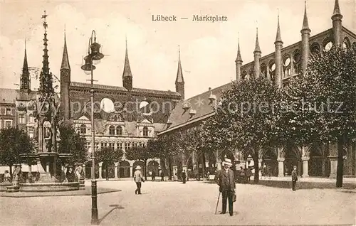 Luebeck Marktplatz Rathaus Luebeck