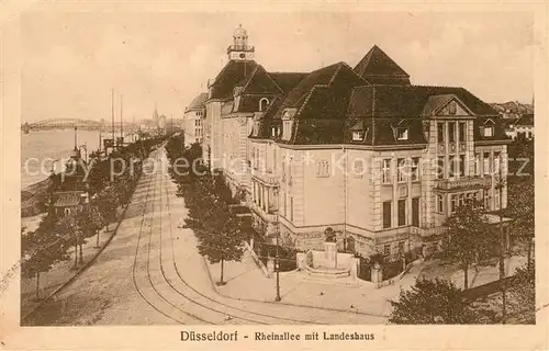 Duesseldorf Rheinallee mit Landeshaus Duesseldorf