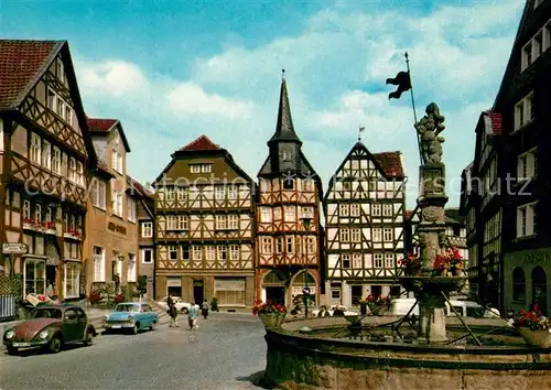 AK / Ansichtskarte Fritzlar Marktplatz Rolandsbrunnen Fritzlar