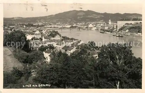 AK / Ansichtskarte Linz_Donau Fliegeraufnahme Donaupartie Linz_Donau