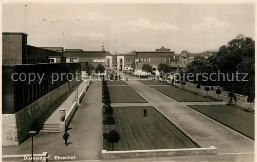 AK / Ansichtskarte Duesseldorf Ehrenhof Duesseldorf