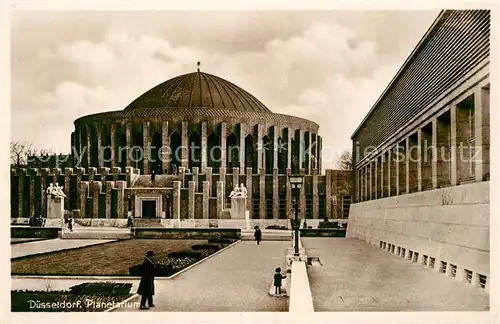 AK / Ansichtskarte Duesseldorf Ehrenhof Planetarium Duesseldorf